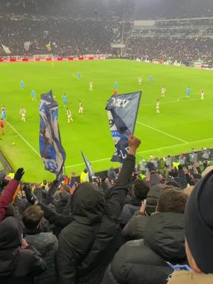 A post by @fans_naples_away on TikTok caption: #tifosidelnapoli #forzanapolisempre #napoli #ultrasnapoli 