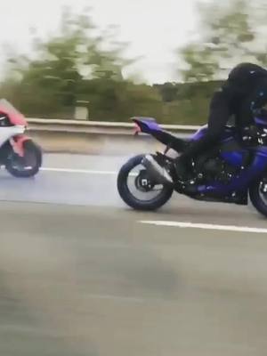 A post by @onsightantics on TikTok caption: 💨💨💨💨 #fypシ #viralvideo #freesmoke #burnrubbernotursoul #yamaha #revsyourheart #makelifearide #levelstothisshihhh 