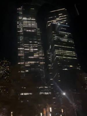 A post by @harrypotteeer68 on TikTok caption: NYC #NYC #harrysday #viralvideo #fyp #fy #trend #city