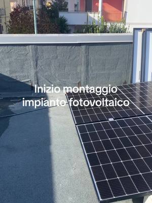 A post by @lamicoelettricista on TikTok caption: #elettricista #insegnamento #professionista #meperte #impiantielettrici #tecnici #perte #domotica #cablatore #perteitalia #neiperte #fotovoltaico 