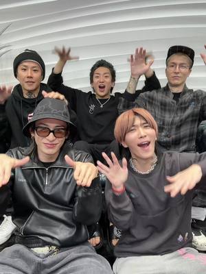 A post by @repezen_foxx_ on TikTok caption: 今日はDJまるがコメ返するよ！ 新曲のMVは今日の21時に更新！ #repezenfoxx #レペゼン #battleoftheyear2023 