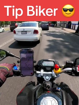 A post by @angelsbiker on TikTok caption: Consejo Biker 🥸 #Parati #fyp #Humor #Odio #Moto #Italika #250z #GoPro #Mexico #CDMX #Motociclista #AngelsBiker #Rebelde #MotoSport #MotoLife #MotoVlog #MotorBike #Consejo #Biker #BikerLife #Rider #Carros #Trafico #EducacionVial #Instagram #TikTok #CapCut #Viral