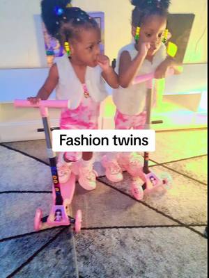 A post by @mummytwinsn on TikTok caption: Hello from Nelly and Nadia #twinsgirls #fashionkids #germany🇩🇪 #stitch #i_wish_you_what_you_wish_them🙏