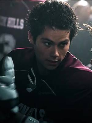 A post by @w4rmfx on TikTok caption: he’s really good 🤭 #stilesstilinski #stilesstilinskiedit #stilestilinski #teenwolf #teenwolfedit #voidstiles #fyp #viral #w4rmfx 