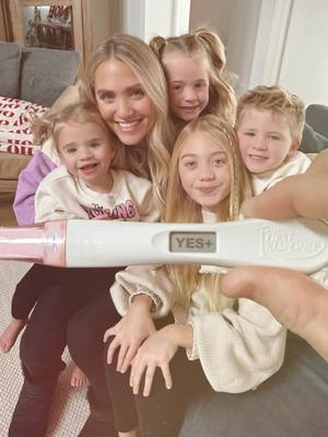 A post by @savv.labrant on TikTok caption: It was the best year ever🥳 Can’t believe next year we’ll be a party of 7👶🏼💛 @CapCut #CapCutHoliday #cccreator #2023recap #CapCutPartner