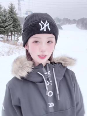 A post by @saaya.no.1 on TikTok caption: 2023年最後の投稿🎶みんなありがとう♡