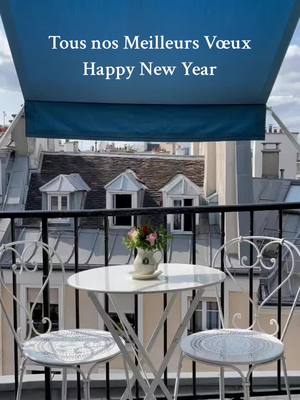 A post by @hotelcarondebeaumarchais on TikTok caption: BLUE SKY OPEN SKY Hôtel Caron de Beaumarchais wishes you all the best for this New Year✨ 2024✨ . TOUS N0S MEILLEURS VŒUX POUR 2024✨ . . . #happynewyear2024 #hotelparis #hotelparismarais #hoteldecharme #myhotel #boutiquehotelparis #bonneannée #meilleursvoeux2024