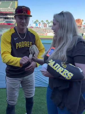 A post by @lananotdelrey3 on TikTok caption: Ha-Seong Kim thanks for making 2023 unforgettable 💜 #haseongkim #padres #sandiegopadres #MLB #padresbaseball 