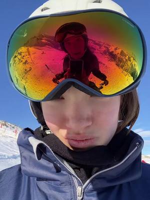 A post by @josephinemrch on TikTok caption: Enfin le ski #lesarcs 