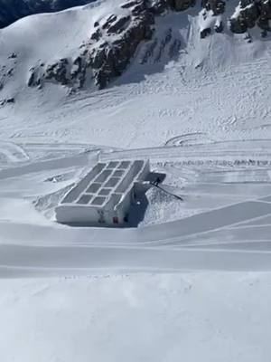 A post by @pierre.vaultier on TikTok caption: clearly misjudged my speed... or the gap... or both!! @SerreChevalierOfficiel  #gap #snowboarding #serrechevalier #maze 