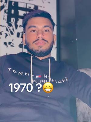 A post by @aimalhabibi01 on TikTok caption: 1970 Trend😌#CapCut #fyp 