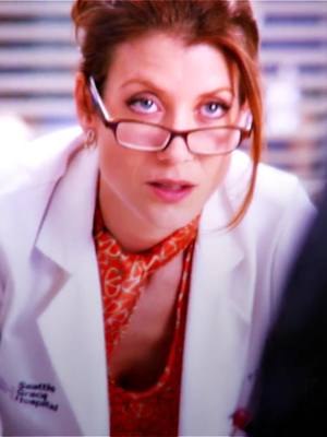 A post by @pxrrillas on TikTok caption: Addison Montgomery on 🔝#fyp #foryou #edit #katewalsh #addisonmontgomery #addisonmontgomeryedit #katewalshedit #greysanatomy 