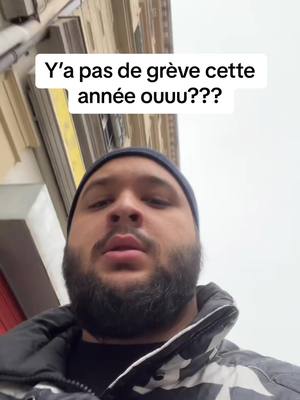 A post by @adaminho692 on TikTok caption: C’est bizzar #greve #cours #ecoledecommerce #fac #partiel 