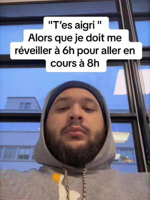 A post by @adaminho692 on TikTok caption: Je suis pas aigri #cours #ecole #etudiant #etude #fac #universite #ecoledecommerce 