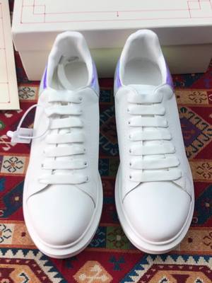 A post by @dapper_stride on TikTok caption: Nice 😍#shoes #fashion 