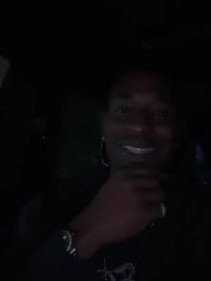 A post by @navarroesq on TikTok caption: Late night drive back from New York #newyork #newjersey #playboicarti #h00dbyair #h00dbyairplayboicarti 