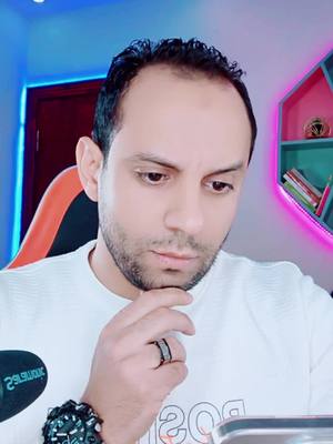 A post by @sherifmontaserr on TikTok caption: هتعمل اي يابرو؟