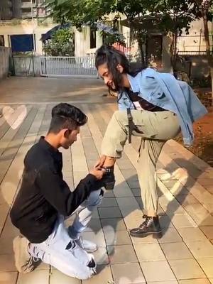 A post by @iam__noddy on TikTok caption: Sahi kiya na maine ❤️💕 #dubai #foryou #fyp #Love #tranding 