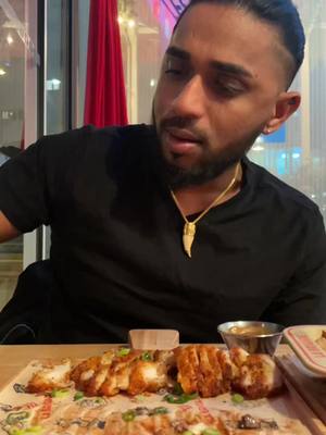 A post by @tiktok.revi8 on TikTok caption: #food#yummyfood#foodloversmad#foodtiktok#foodreview#meat#duck#labrigade#ravifood