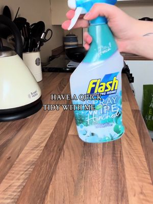 A post by @_livshome on TikTok caption: 𝐇𝐀𝐕𝐄 𝐀 𝐐𝐔𝐈𝐂𝐊 𝐓𝐈𝐃𝐘 𝐖𝐈𝐓𝐇 𝐌𝐄🧼🫧✨ #quicktidyup #cleaningtiktok #cleaning #foryoupage #tuesdaymotivation 