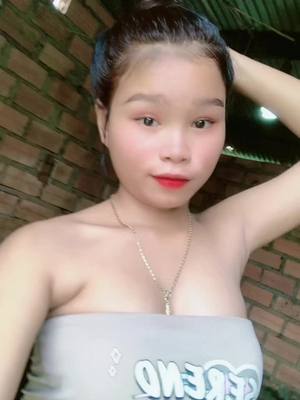 A post by @__laek____084__ on TikTok caption: #អូនចង់ជិះសេះលែងដៃ😜 