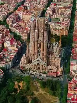 A post by @blackhole015 on TikTok caption: Barcelona Spain 🇪🇸#fypシ #foryou #parativiral 