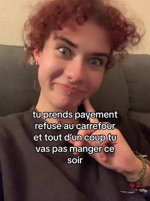 A post by @jadcore_ on TikTok caption: c’était bcp plus drole dans ma tête (tfacon jy vais pas chez la psy je sais que jvais prendre payement refusé)