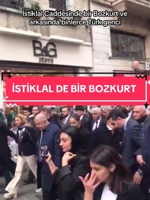 A post by @1gencturk on TikTok caption: Ümit Özdağ ve Türk Gençleri gümbür gümbür geliyor #ümitözdağ #istiklal #taksim #zaferpartisi #azmikaramahmutoğlu #istanbul #seçim #kesfet 