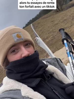 A post by @lousch_ on TikTok caption: L’office du tourisme a dit « toutes les pistes sont ouvertes » lol #ski #pasdeneige #rechauffementclimatique 