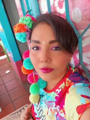 A post by @kimyolith on TikTok caption: carnavales de curramba#seguidores #parati #viral #carnaval #barranquilla #quienloviveesquienlogoza 