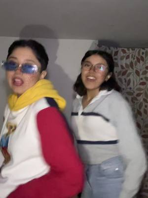 A post by @soymariana_escobar on TikTok caption: @reny ocupamos unos XV pa bailar merengue toda la noche✨