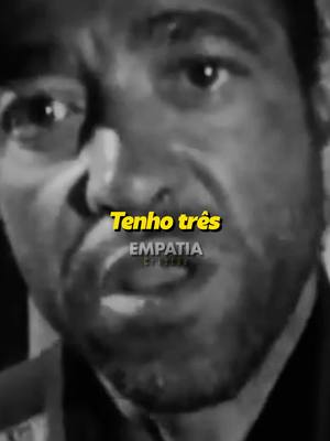 A post by @empatiacristao on TikTok caption: O QUE ADIANTA TER DIPLOMA E TA NESSA SITUAÇÃO... #motivacional #reflexão #devocional #tipografia #motivação