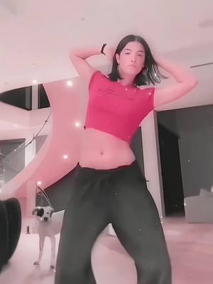 A post by @sunkiefanpage on TikTok caption: Replying to @lucy🫧 🫧 ≀ 𖥻 ֺ ⋆ BUBBLEGUM BLISS IS BACK ! also ik i added too much motion blur ignore it ,, 𝐈 𝐁 : me ? ˘͈ᵕ˘͈ ༉‧₊˚. 🏷️ : ##sunkiefanpage##fanpage##viral##sunkin##Summer||  