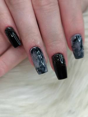 A post by @_ness_92_ on TikTok caption: #fürdich #fy #neu #gelmodellage #nagelstudio #black #blacklove #nails 