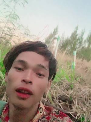 A post by @prochit4 on TikTok caption: #ធ្វើល្អប្រសើរជាងធ្វើអាក្រក់ធ្វើអាក្រក់គេតែងតែស្អប់។🥺