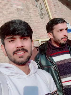 A post by @kashi_writes06 on TikTok caption: #Ravenna #italy🇮🇹 #kashichimmon #chimmonana #chimmonana #منڈی_آلے💪🔥 #eroupe #pindawale #sidhoomoosewala 