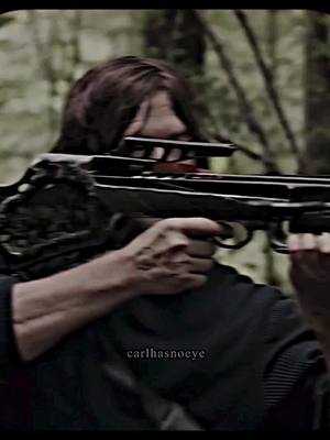 A post by @carlhasnoeye on TikTok caption: 🖤 #daryl #daryldixon #daryldixonedit #daryledit #thewalkingdead #twd #thewalkingdeadedit #twdedit #fyp #foryou #foryoupage #normanreedus #normanreedusedit #normanreedustwd #normanreedusedits #edit 