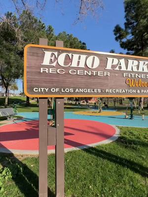 A post by @muscleupjarvis on TikTok caption: Echo Park Recreation Center and Fitness Zone 8.1/10 One workout everybody knows the rules! Follow me as I review every workout park in #LosAngeles - #fitness #workoutpark #fyp #foryou #foryoupage #viral 