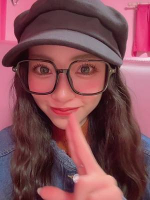 A post by @rina1033 on TikTok caption: 久しぶりに動画🫶