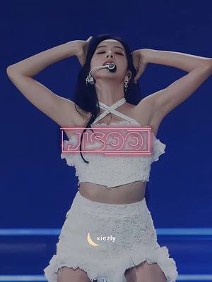 A post by @ximnna2 on TikTok caption: maybe 1/4? #jisoo #blackpink #trend #edit #fyp #foryou #fypシ #parati 