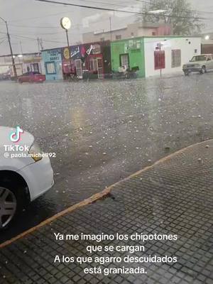 A post by @pablonunez29 on TikTok caption: #coahuila #granizo #lluvia #mexico #parati #foryour #alguienquemeexplique #nubes 