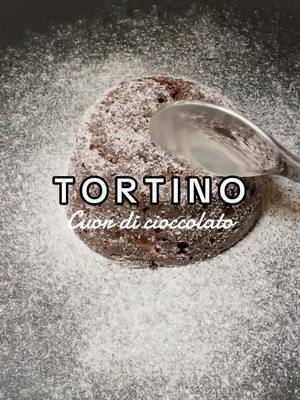 A post by @rosiefranchina on TikTok caption: Spuntino sano, ipocalorico e goloso 🤍  #healthyfood #alimentazionesana #chocolate 