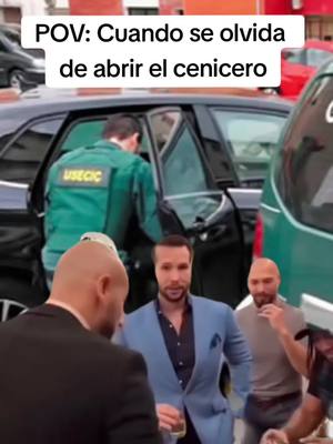 A post by @balilla_3pa on TikTok caption: La historia de mi vida 😅😅😅 #parati #real #CapCut 