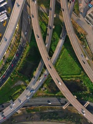 A post by @hank_is on TikTok caption: Traffic can look cool, at least #fyp #drone #traffic 