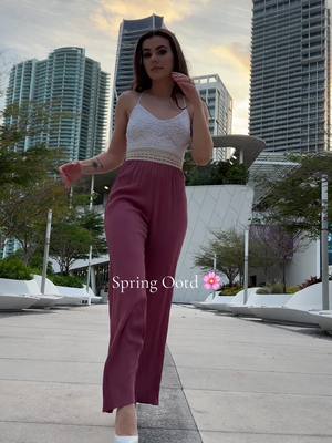 A post by @lookgoodforyou_ on TikTok caption: Spring jumpsuit 🌸 #springfashion2023 #springfashion #jumpsuit #jumpsuitstyle 