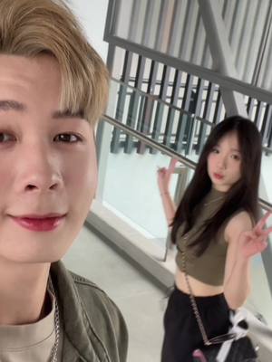 A post by @cms0715 on TikTok caption: Happiness#couple 