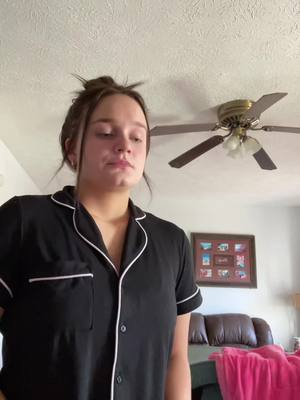 A post by @emilymae_03 on TikTok caption: Ashes- Céline Dion #singing #ashes 