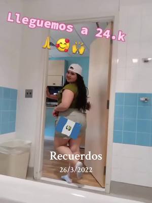 A post by @isabella502vargas on TikTok caption: #Recuerdos 😫