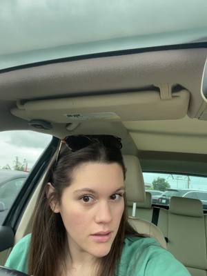 A post by @thehannahlynn on TikTok caption: I now understand why curbside is so popular #yuhhh 