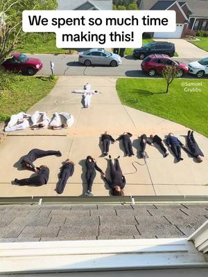 A post by @samuelgrubbs on TikTok caption: HAPPY EASTER!!! ❤️🙌  ‭‭Romans‬ ‭5‬:‭8‬ ”But God demonstrates His own love toward us, in that while we were yet sinners, Christ died for us.“